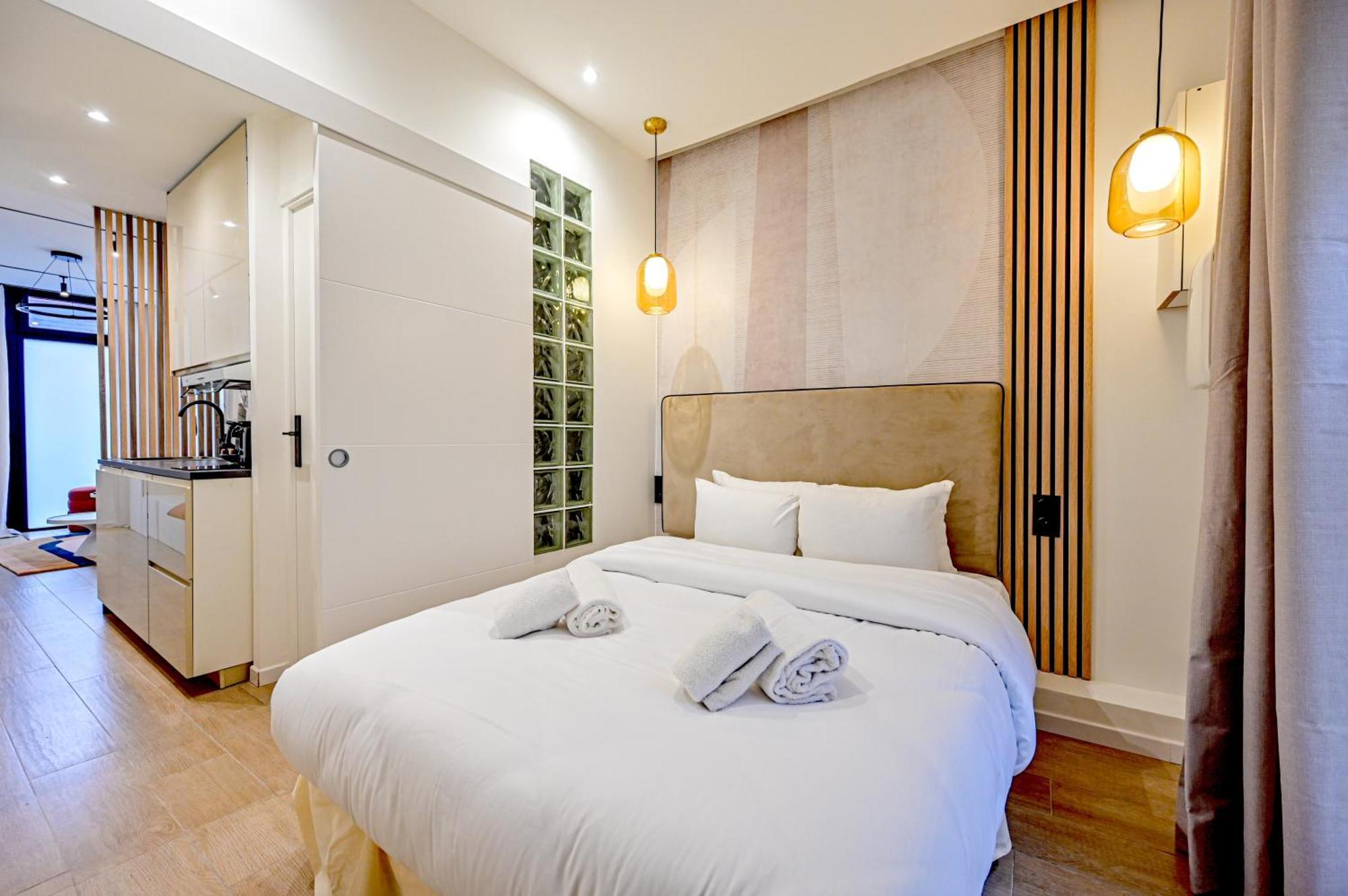 パリRelax In A Stylish Flat In Montmartreアパートメント エクステリア 写真